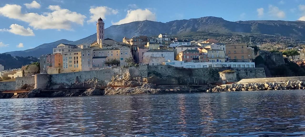 Appartement Casadilonda - Casadibastia - Vue Mer Citadelle Bastia (Corsica) Exterior foto